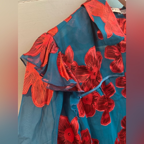 Alice + Olivia Ziggy Ruffled Floral Burnout Blouse - Picture 6 of 7